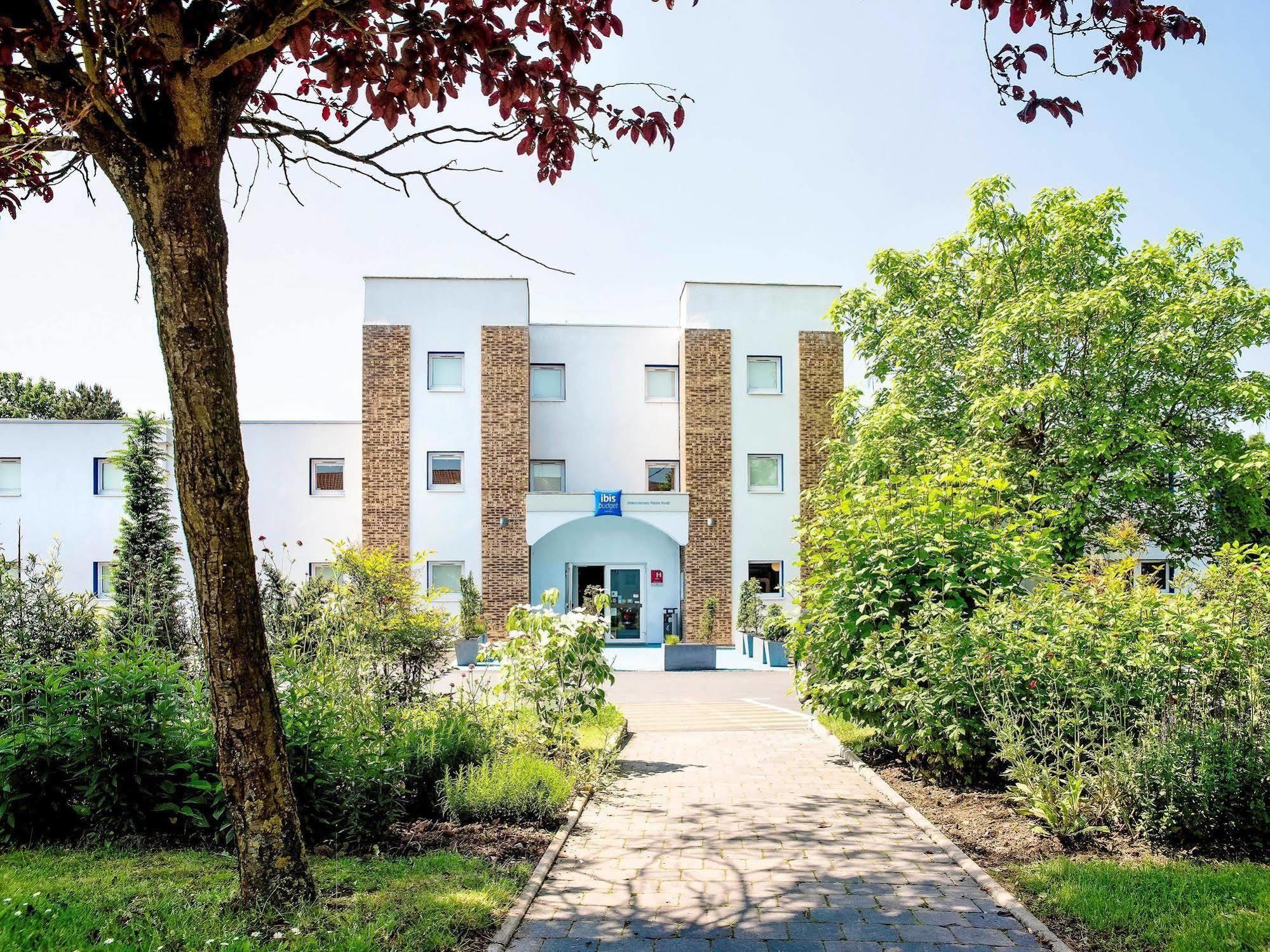 Ibis Budget Valenciennes Petite Forêt Exteriér fotografie